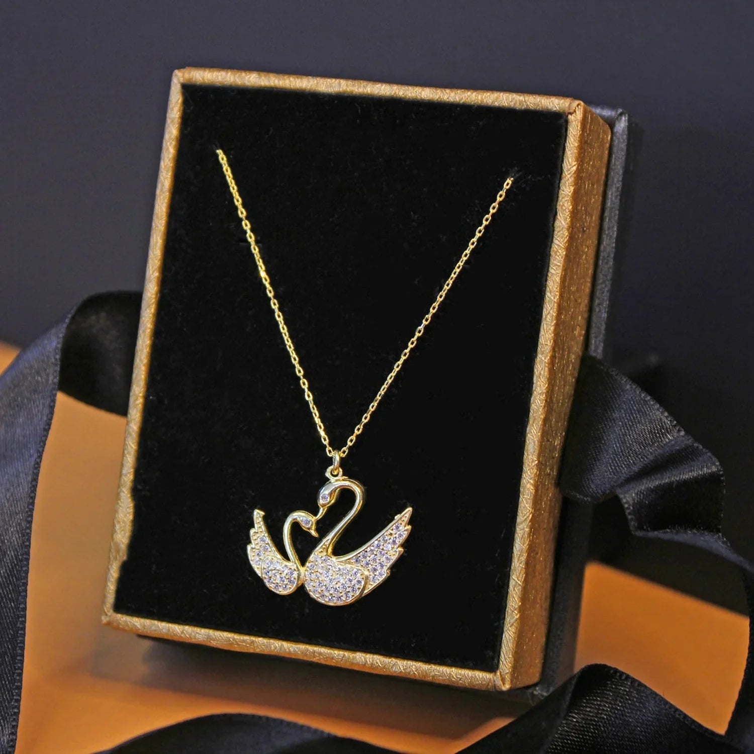 Unique Design Golden Stainless Steel Necklace with pendant - FJ4217