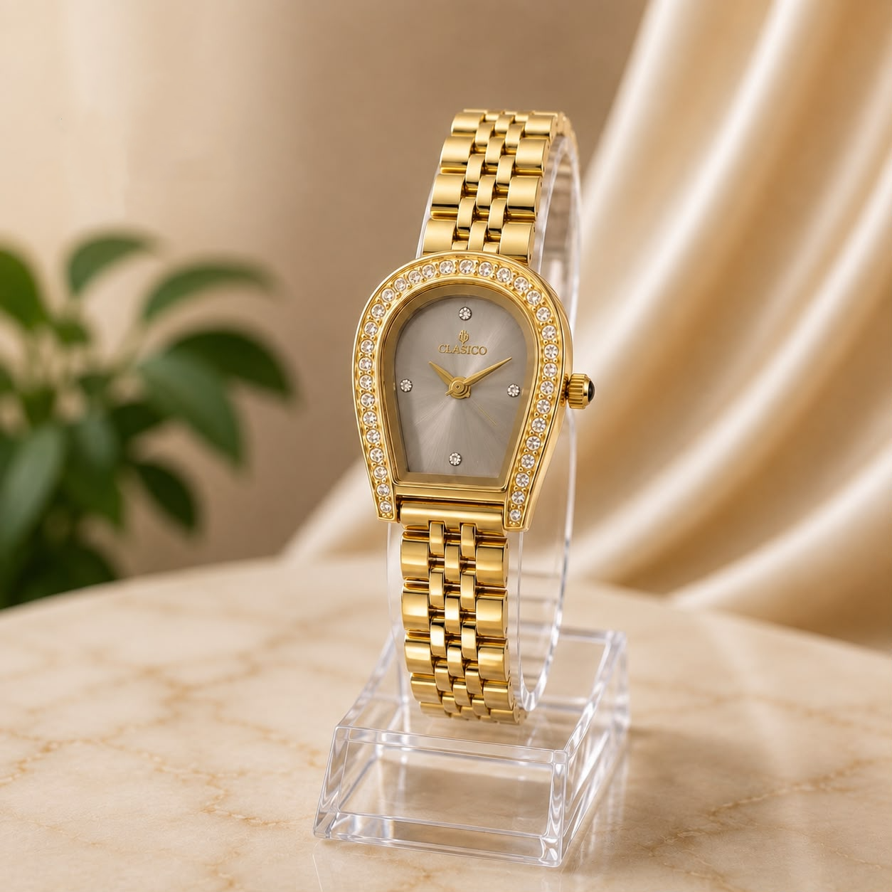 Clasico Luxury Diamond Bezel Horseshoe Watch - 5807