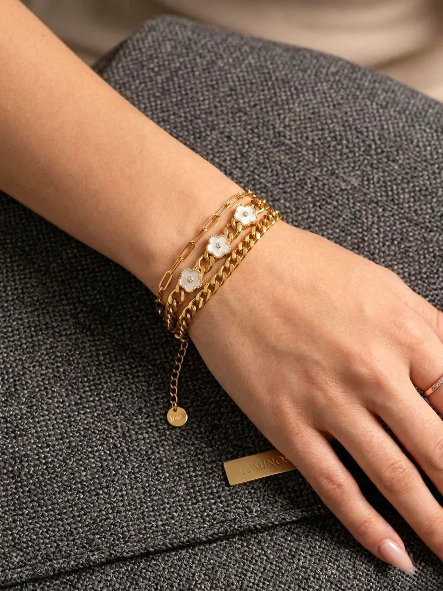 Unique Design Golden Stainless Steel Bracelet - B01