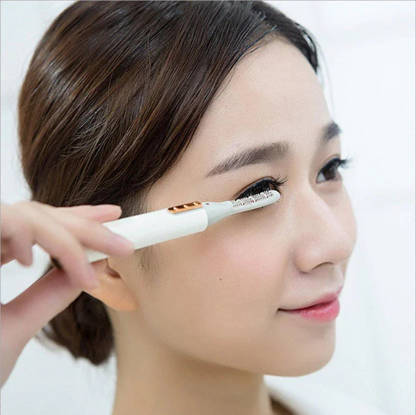 Blawless Heated Eyelash Curler
