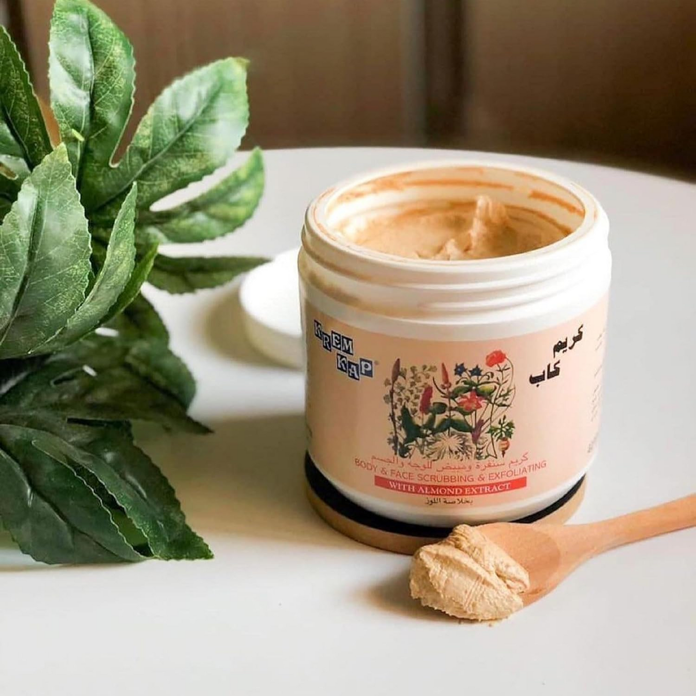 Krem Kap Almond Body & Face Scrubbing & Exfoliating Cream - 500g