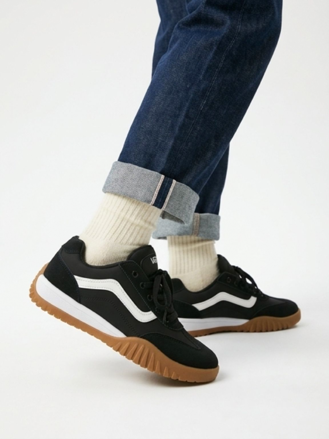 Women's Solid Design Sneakers Shoes - MT318