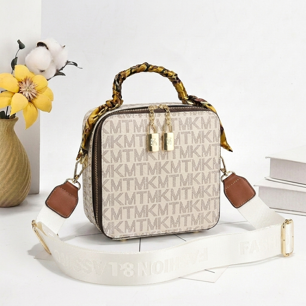 Women's Korean Design Square Mini Shoulder Bag - 2210#