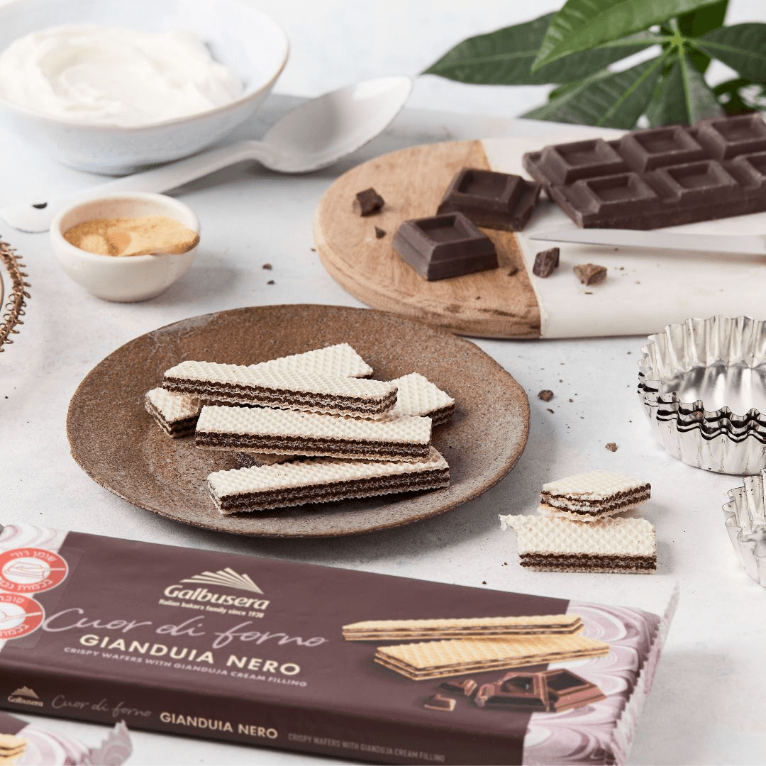 Galbusera Gianduia Nero Crispy Wafers With Dark Gianduia - 45g