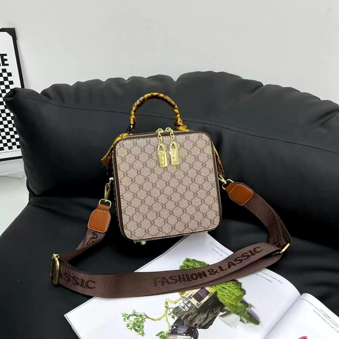 Women's Korean Design Square Mini Shoulder Bag - 2210#