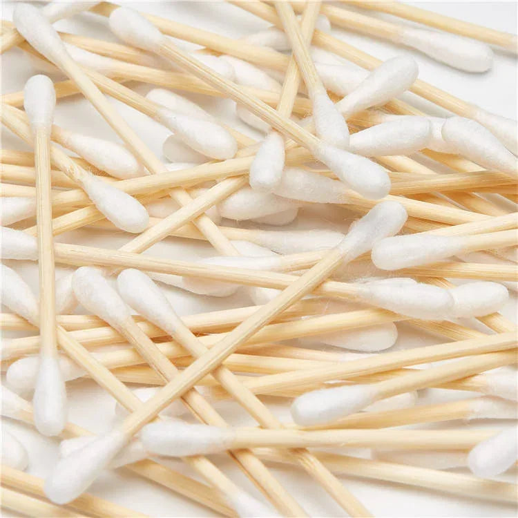 Cotton Buds With Heart-Shaped Plastic Box ST-800