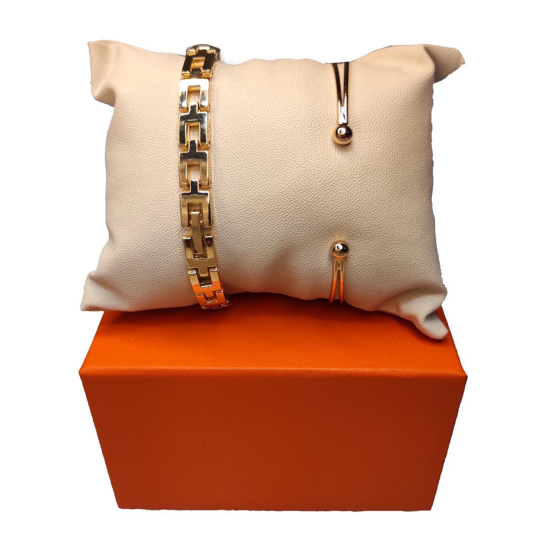 Luxury Women Wrist Watch With Bracelet - WB21