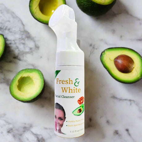 Fresh and White Facial Cleanser - 150ml