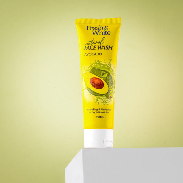 Fresh & White Natural Face Wash Avocado - 75ml