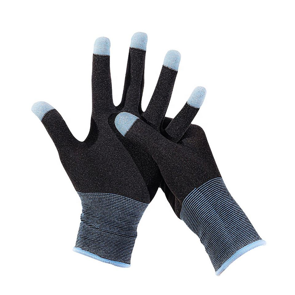 Seamless Touch Screen Gaming Gloves