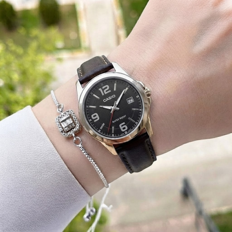 ساعة كاسيو كلاسيكية فاخرة - M10759