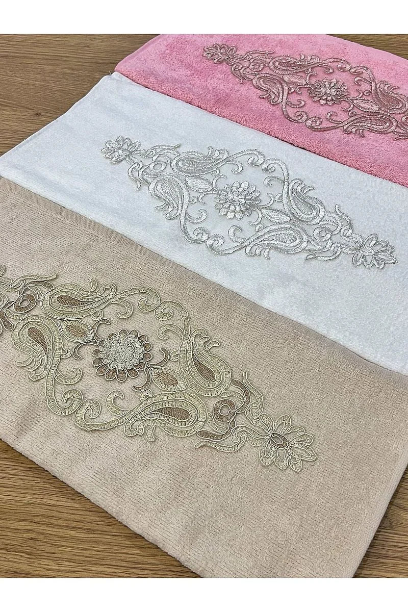 Dowry Holder Hand and Face Towel