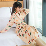 Long Sleeves Comfortable Flannel Bathrobe Coral Fleece