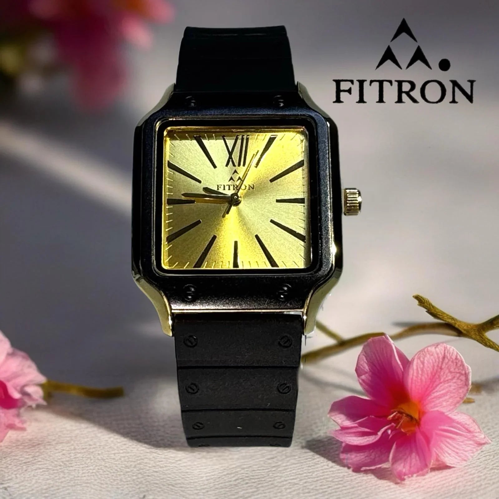 FITRON Analog Women Wrist Watch Waterproof - V1574l