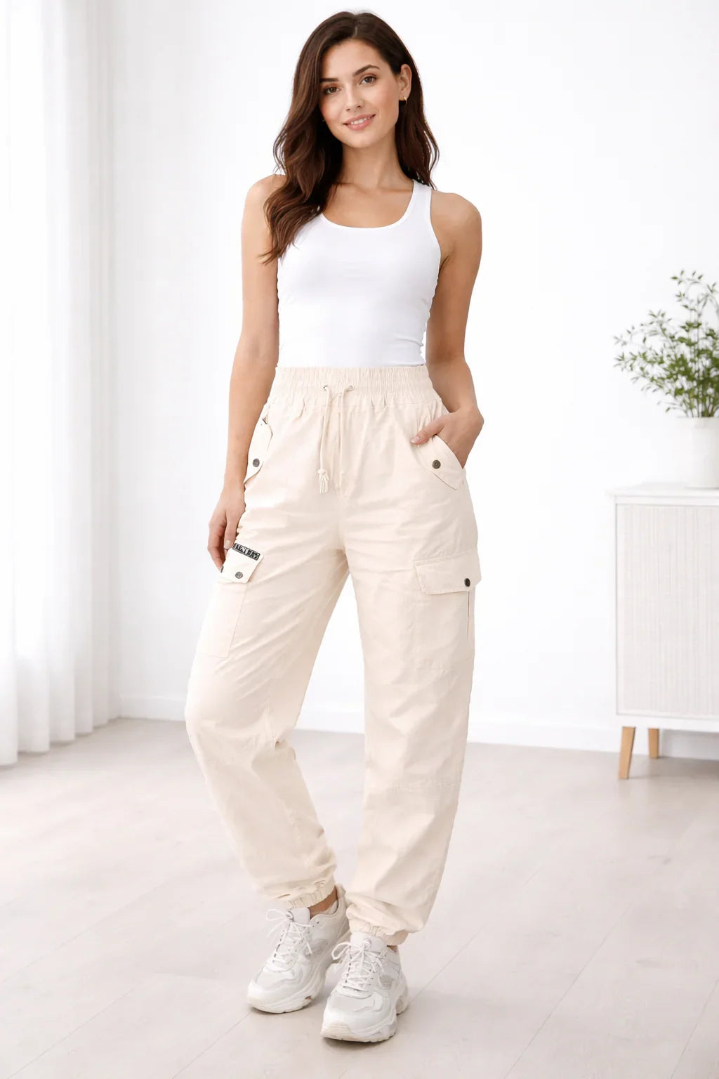 Women's Cargo Pant with Adjustable Drawstring SZW-946