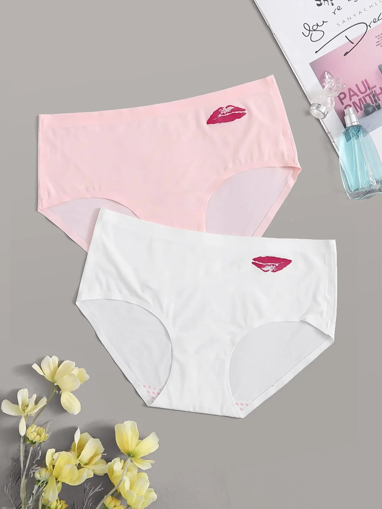 Women's Mid-Waist Seamless Underwear Panty - #322