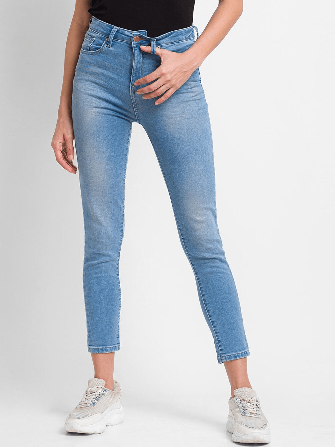 Women Skinny Fit Light Fade Jeans - 1011001