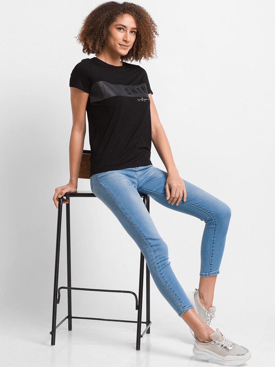 Women Skinny Fit Light Fade Jeans - 1011001 / 4172