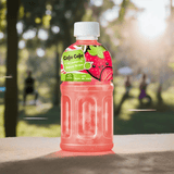 Cojo Cojo Strawberry Juice Drink With Nata De Coco - 320ml