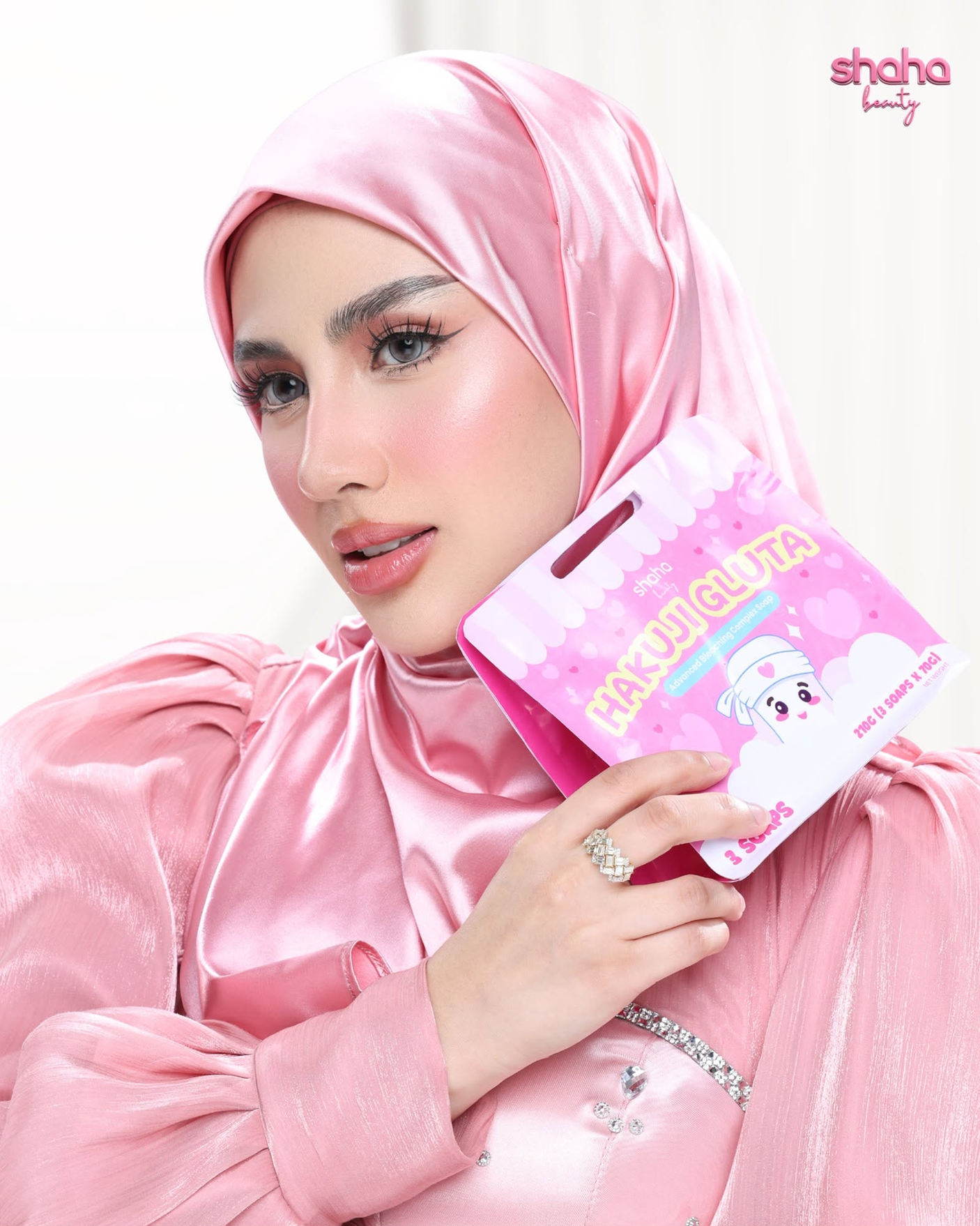 Shaha Beauty Hakuji Gluta Soap - 3 Bars × 70g (210g)