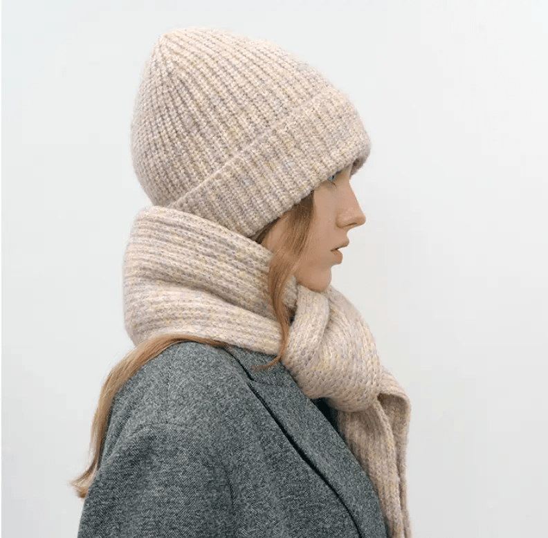 مجموعة قبعة ووشاح شتوية دافئة عالية الجودة
