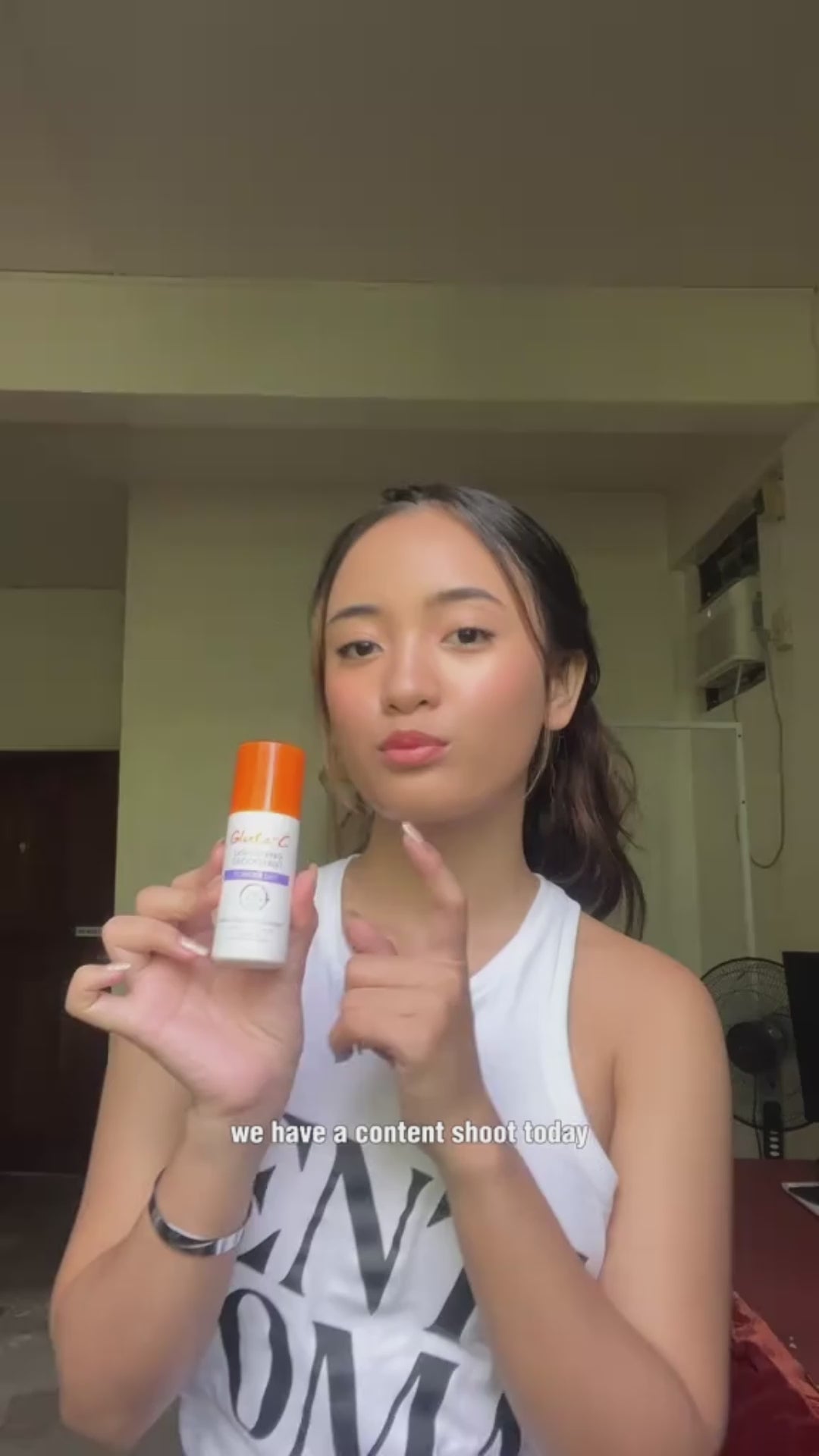 Gluta-C Brightening Deodorant Powder Dry - 40ml