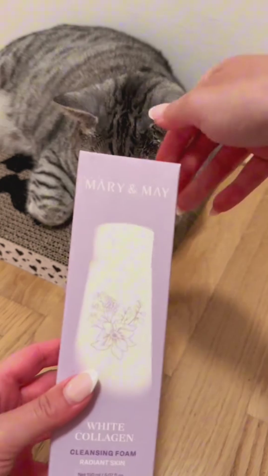 Mary & May White Collagen Cleansing Foam - 150ml