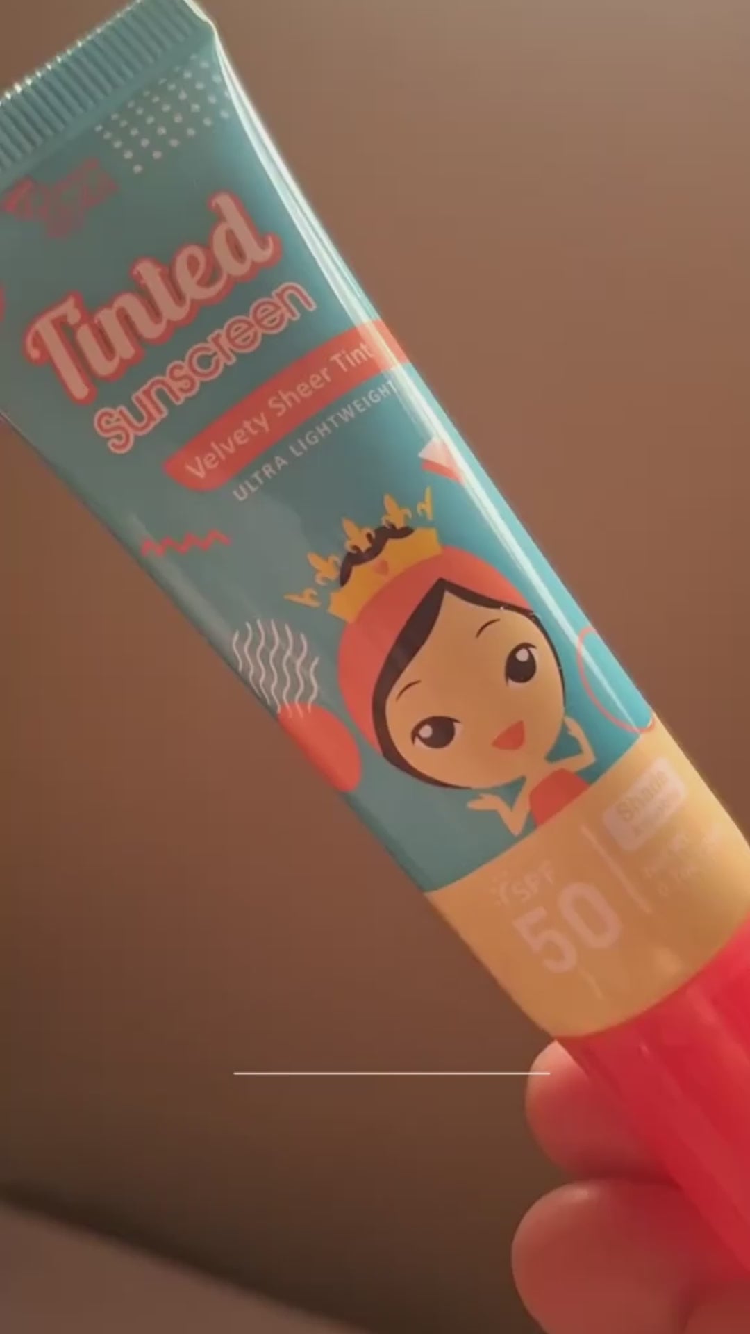 Queen White Tinted Sunscreen SPF50 - 20ml