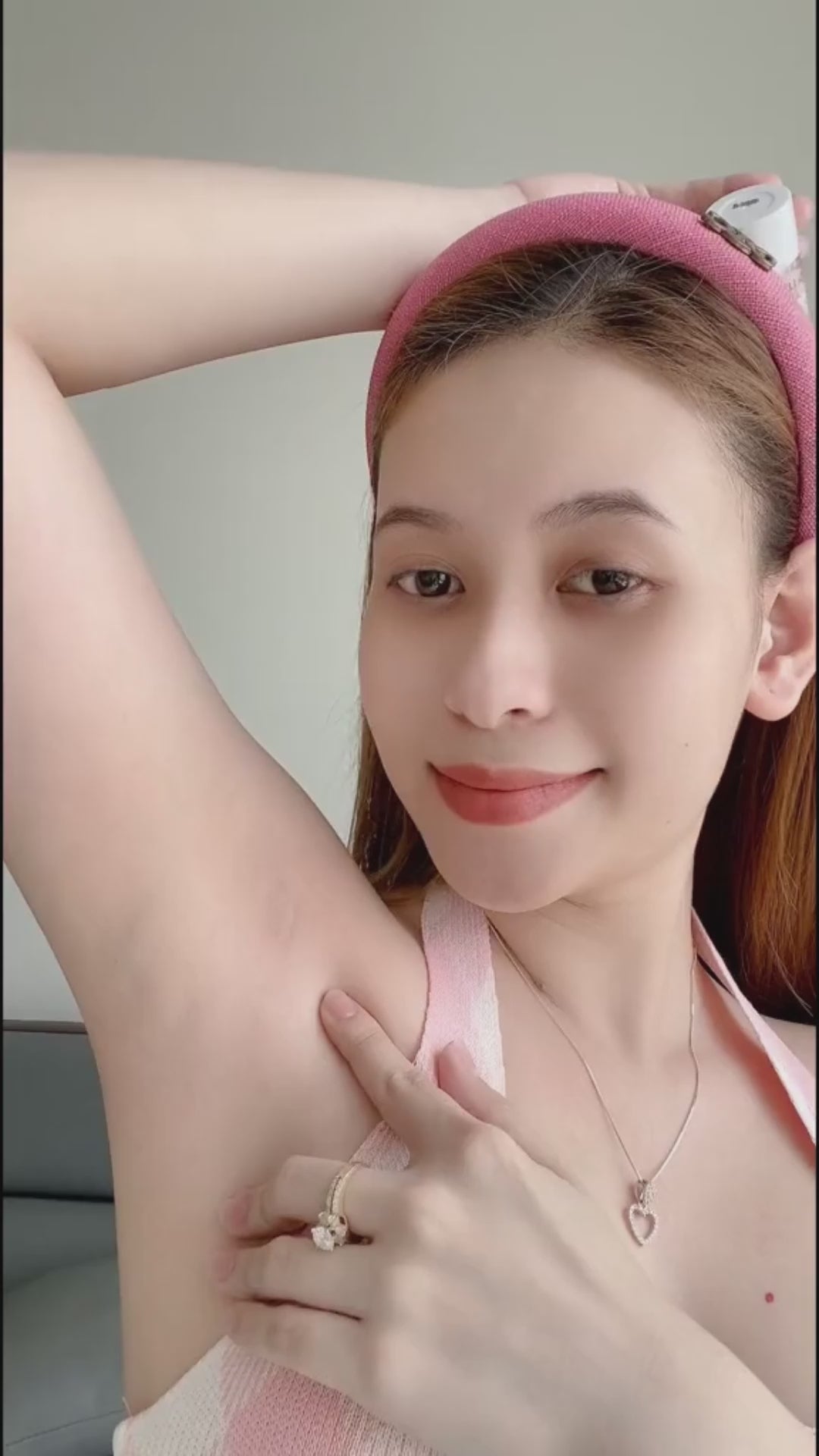 Gmeelan Sakura Gluta Brightening Underarm Cream - 30g