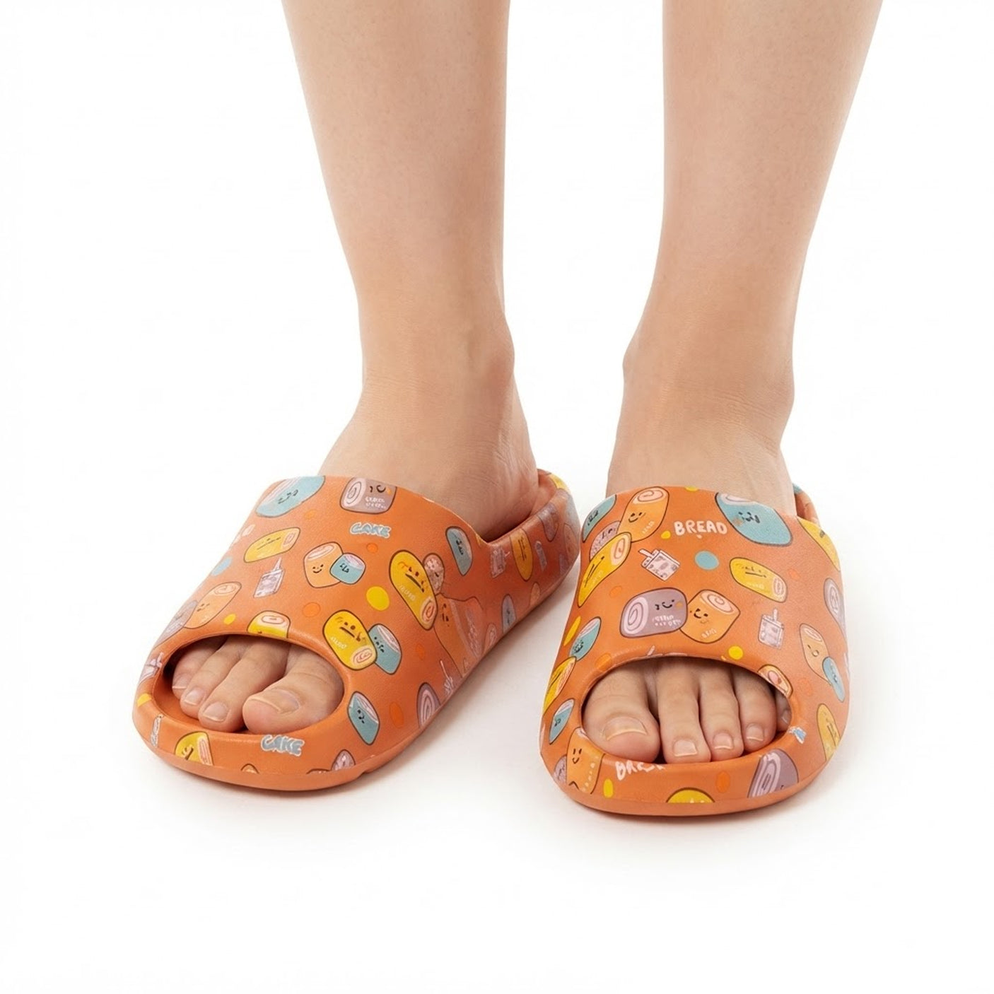 Lightweight Cushioned Beach & Pool Sandals - Bread Cake sleeper
