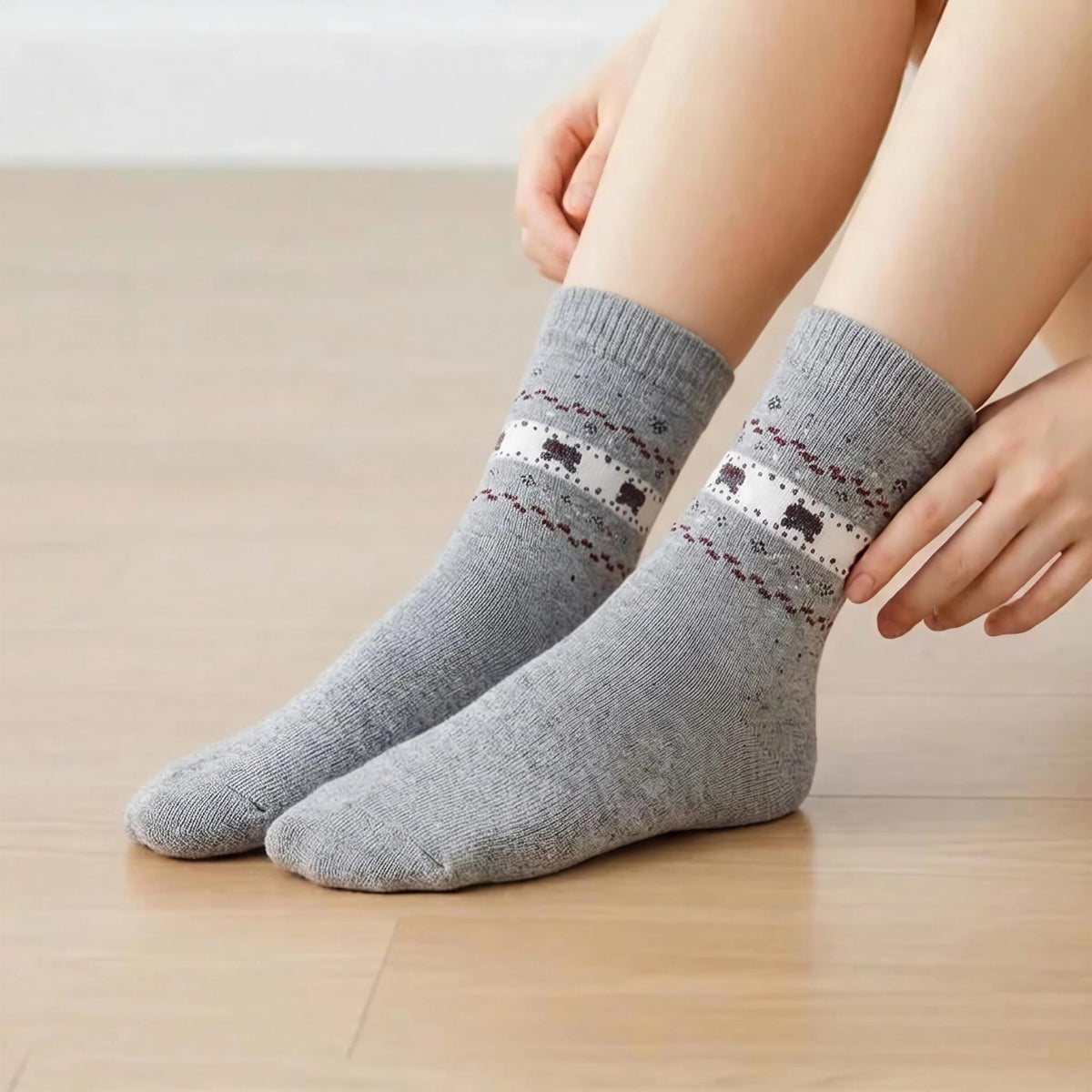 Comfortable Daily Basics Crew Socks - 3 Pairs (SR-4)