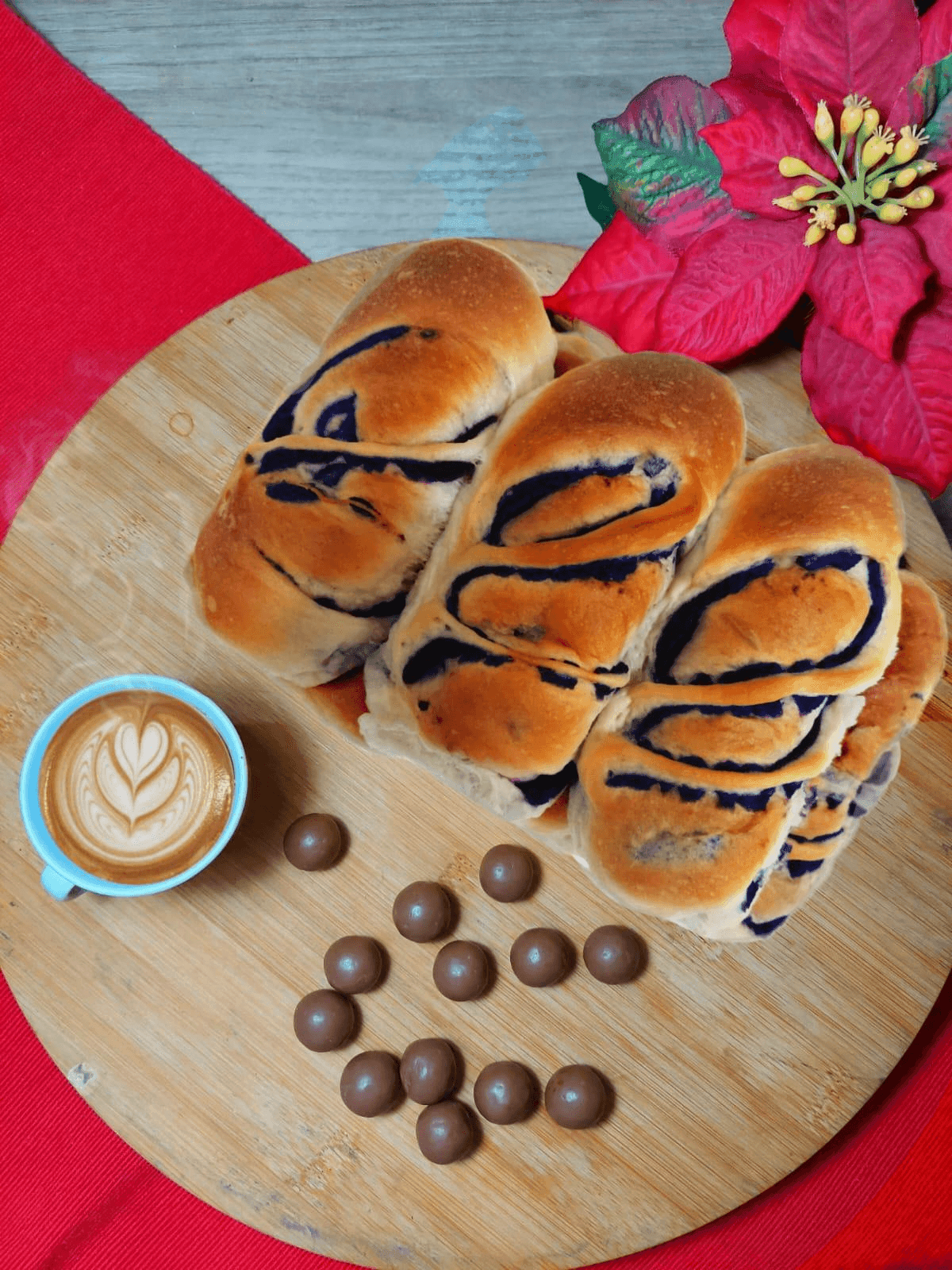 Ube Roll Bread - Pinoyhyper