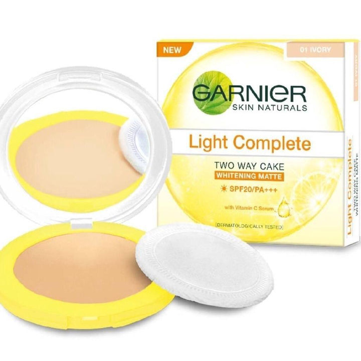 Garnier Light Complete Face Powder Two Way Cake Whitening SPF25-PA++ (Ivory) - Pinoyhyper